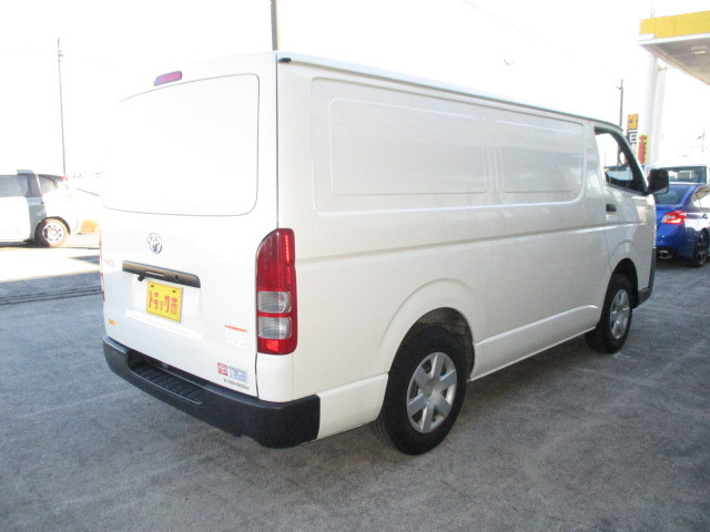 トヨタ ハイエース 小型 冷蔵冷凍バン LDF-KDH206V(98595) 2枚目