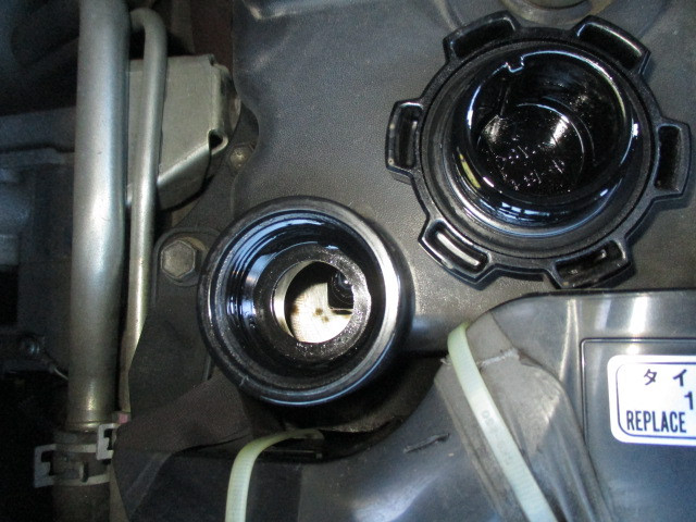 トヨタ ハイエース 小型 冷蔵冷凍バン LDF-KDH206V(98595) 9枚目