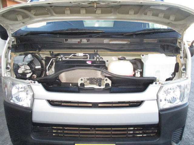 トヨタ ハイエース 小型 冷蔵冷凍バン LDF-KDH206V(98595) 10枚目