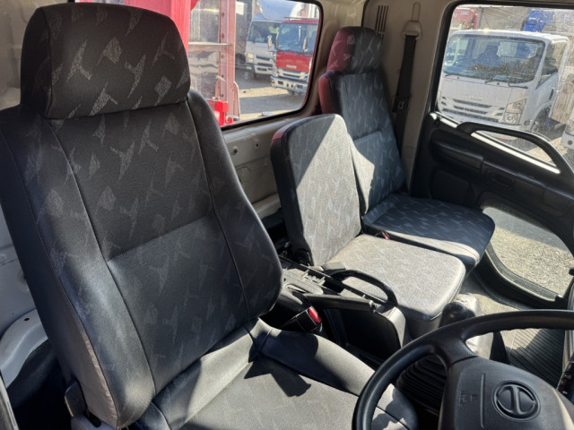 日野 レンジャー 中型 平ボディ（クレーン付） TKG-FC9JKAP(98597) 31枚目