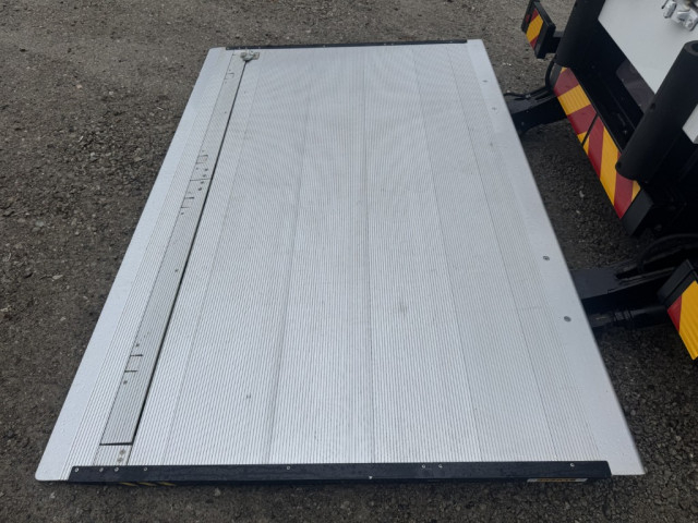 日野 レンジャー 中型 ウィング TKG-FD7JLAG(98599) 10枚目