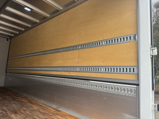 日野 レンジャー 中型 ウィング TKG-FD7JLAG(98599) 12枚目