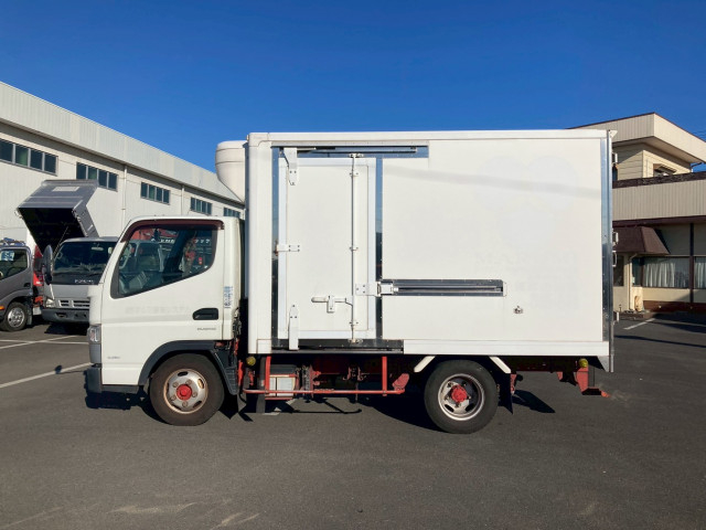 三菱ふそう キャンター 小型 冷蔵冷凍バン TPG-FEA20(98601) 6枚目