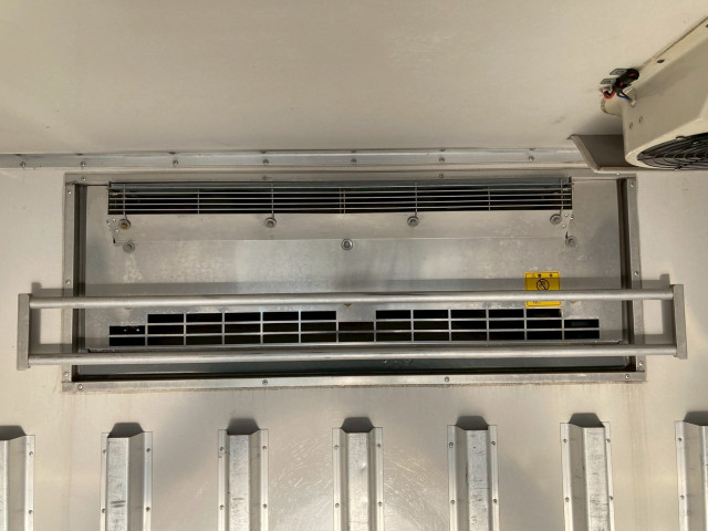 三菱ふそう キャンター 小型 冷蔵冷凍バン TPG-FEA20(98601) 21枚目