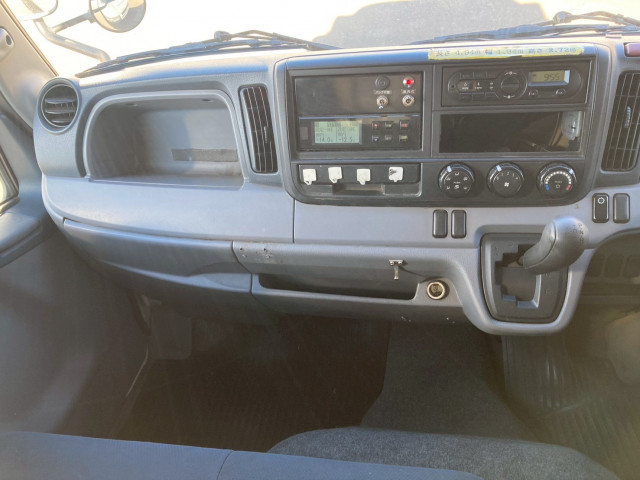 三菱ふそう キャンター 小型 冷蔵冷凍バン TPG-FEA20(98601) 46枚目