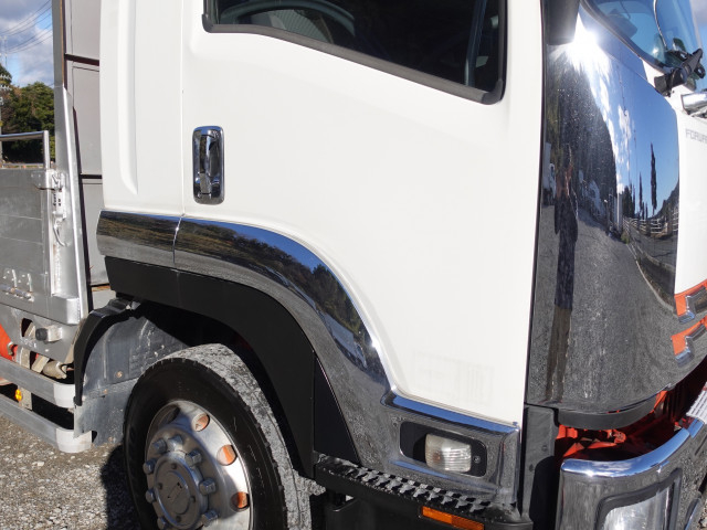 いすゞ フォワード 増トン 平ボディ QDG-FVZ34U2(98604) 6枚目