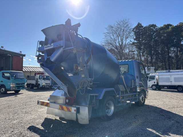 三菱ふそう ファイター 増トン ミキサー車 QKG-FK72FZ(98608) 3枚目