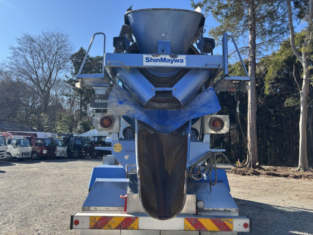 三菱ふそう ファイター 増トン ミキサー車 QKG-FK72FZ(98608) 9枚目