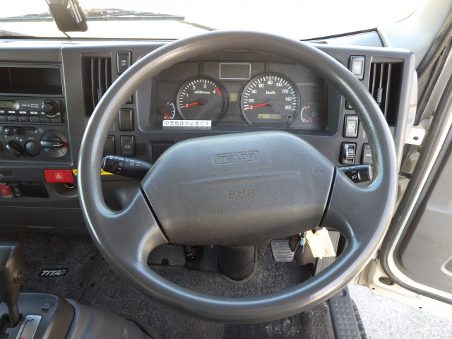 マツダ タイタン 小型 平ボディ TKG-LMR85N(98616) 14枚目