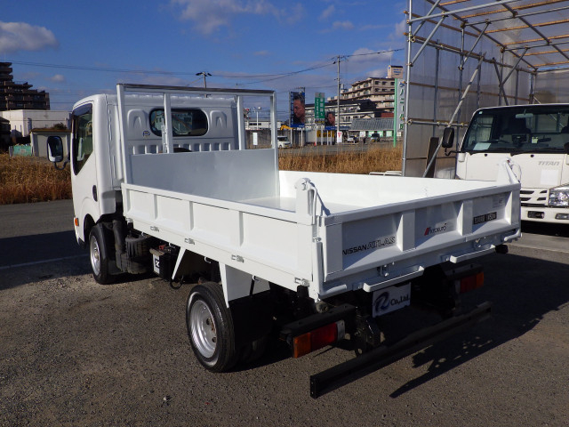 日産自動車 アトラス 小型 土砂ダンプ CBF-SQ2F24(98617) 2枚目
