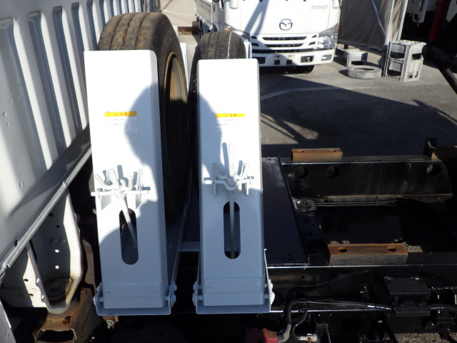 日産自動車 アトラス 小型 土砂ダンプ CBF-SQ2F24(98617) 32枚目