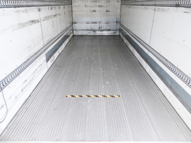 いすゞ フォワード 中型 バン TKG-FRR90S2(98619) 16枚目