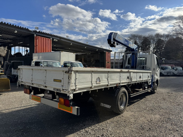 三菱ふそう ファイター 中型 平ボディ（クレーン付） PDG-FK71R(98625) 3枚目