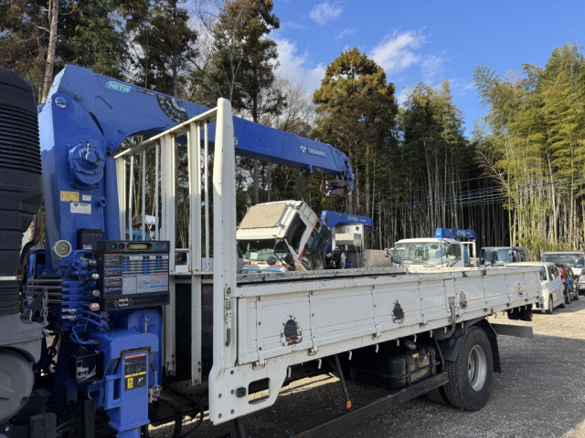 三菱ふそう ファイター 中型 平ボディ（クレーン付） PDG-FK71R(98625) 7枚目