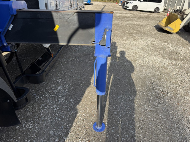 三菱ふそう ファイター 中型 平ボディ（クレーン付） PDG-FK71R(98625) 19枚目