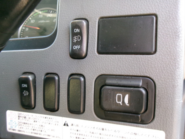 三菱ふそう ファイター 増トン 平ボディ LKG-FK62FZ(98626) 16枚目