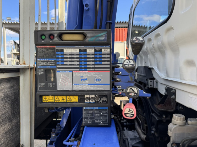 三菱ふそう ファイター 中型 平ボディ（クレーン付） PDG-FK71R(98625) 20枚目