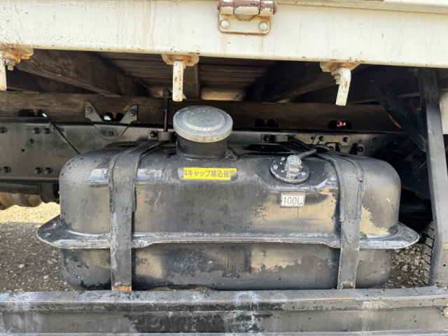 三菱ふそう ファイター 中型 平ボディ（クレーン付） PDG-FK71R(98625) 31枚目