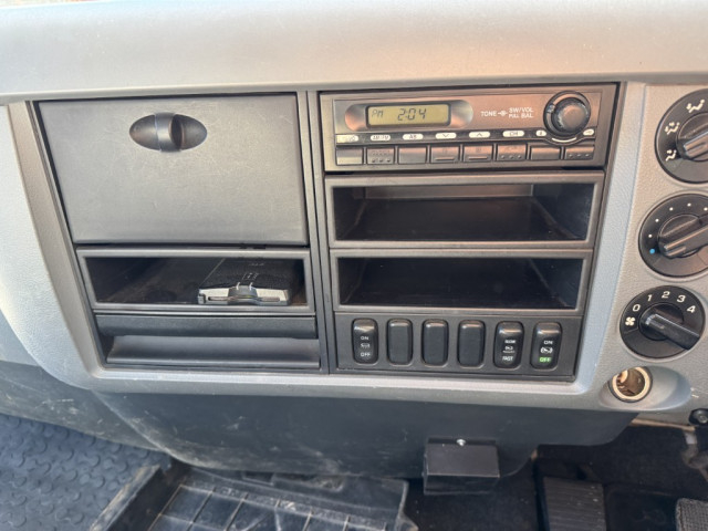 三菱ふそう ファイター 中型 平ボディ（クレーン付） PDG-FK71R(98625) 34枚目