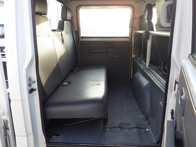 いすゞ エルフ 小型 Wキャブ BKG-NHR85A(98628) 9枚目