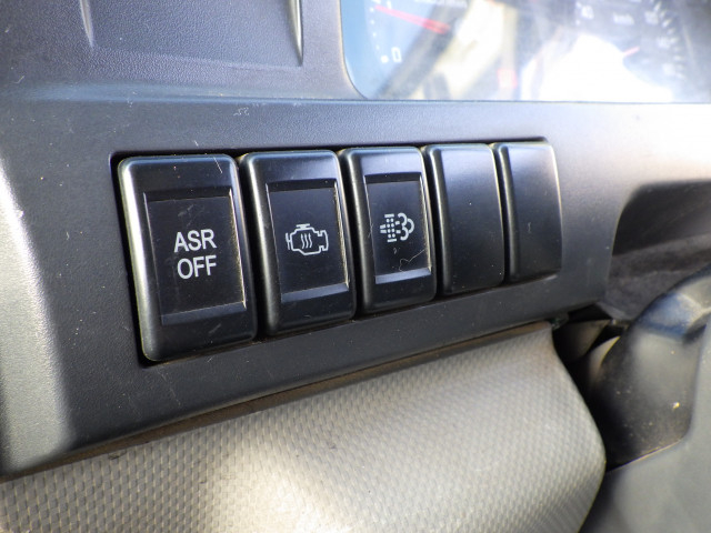 いすゞ エルフ 小型 Wキャブ BKG-NHR85A(98628) 18枚目