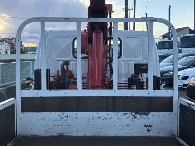 トヨタ ダイナ 小型 平ボディ（クレーン付） BDG-XZU368(98630) 13枚目