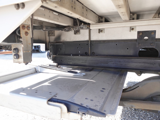 いすゞ フォワード 中型 ウィング PKG-FRR90S2(98635) 27枚目