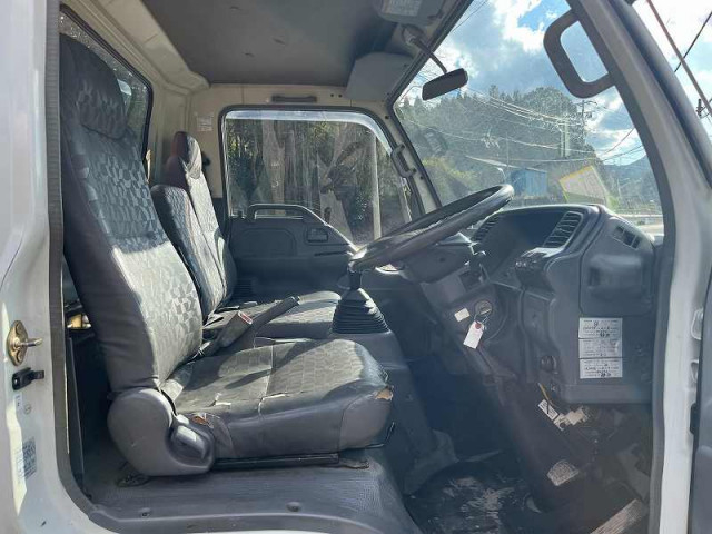 いすゞ エルフ 小型 平ボディ（クレーン付） PA-NPR81R(98638) 47枚目