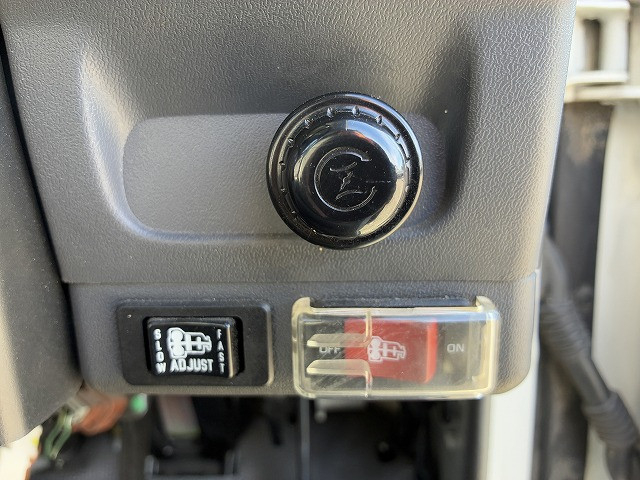 いすゞ エルフ 小型 平ボディ PB-NPR81AR(98639) 38枚目