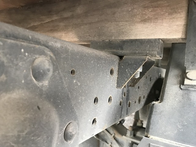 Isuzu elf Small Flat body KR-NKR81EA(98645) 25枚目