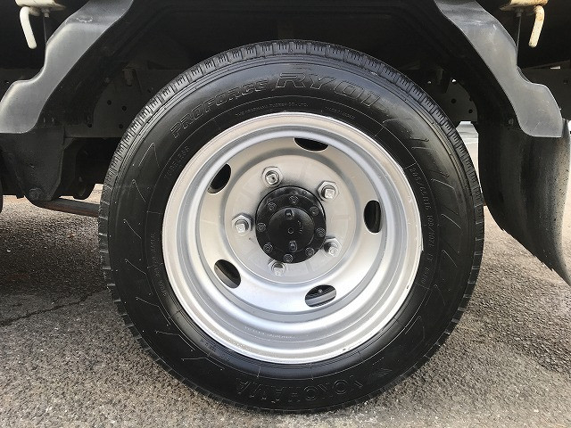 Isuzu elf Small Flat body KR-NKR81EA(98645) 32枚目