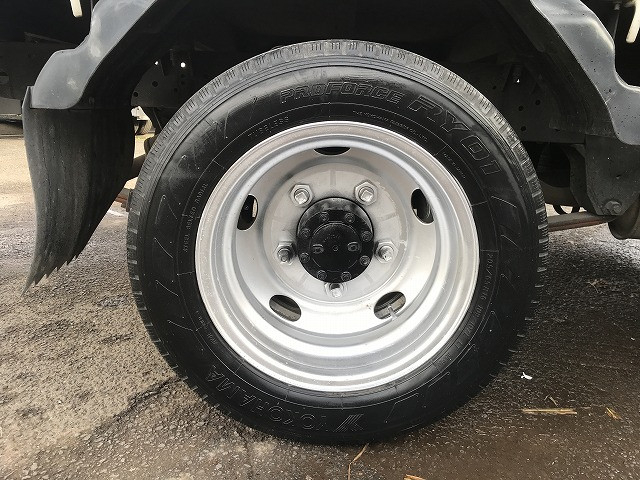 Isuzu elf Small Flat body KR-NKR81EA(98645) 33枚目