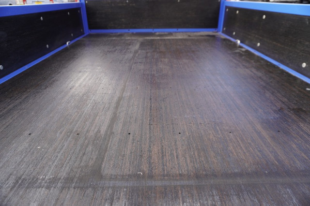 マツダ タイタン 小型 平ボディ（クレーン付） 2RG-LMR88C(98648) 17枚目