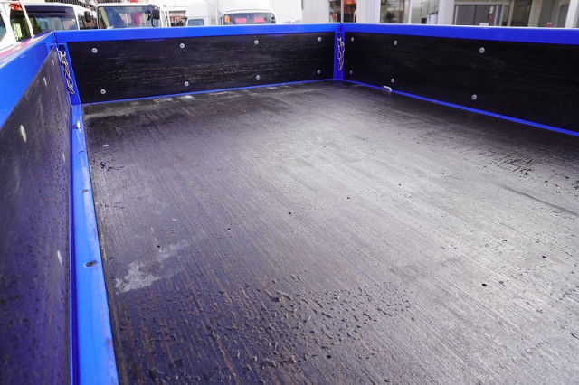 マツダ タイタン 小型 平ボディ（クレーン付） 2RG-LMR88C(98648) 20枚目