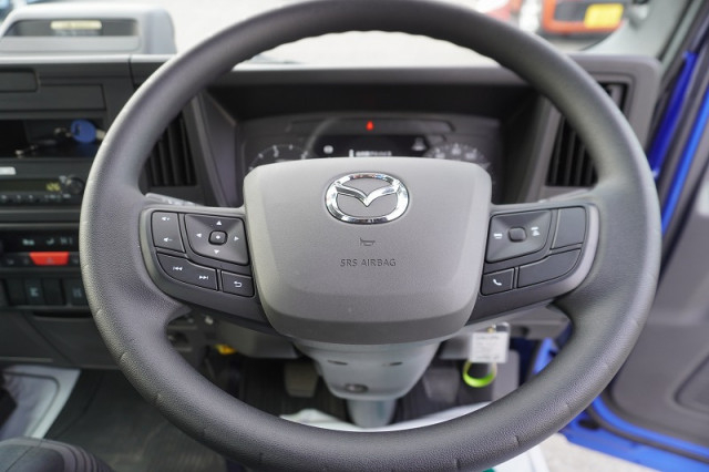 マツダ タイタン 小型 平ボディ（クレーン付） 2RG-LMR88C(98648) 32枚目