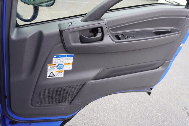 マツダ タイタン 小型 平ボディ（クレーン付） 2RG-LMR88C(98648) 38枚目