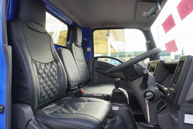 マツダ タイタン 小型 平ボディ（クレーン付） 2RG-LMR88C(98648) 39枚目