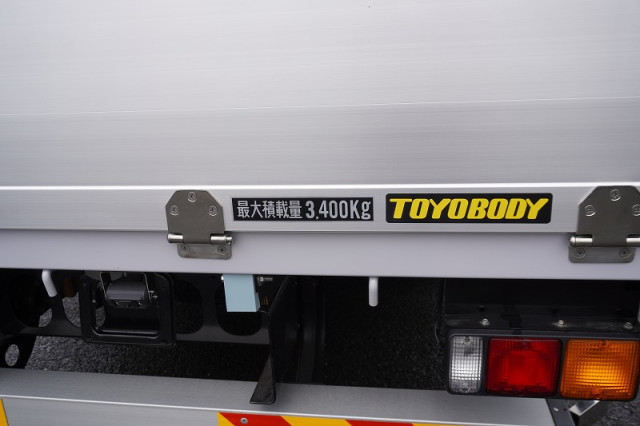 三菱ふそう ファイター 中型 平ボディ 2KG-FK65F(98649) 20枚目