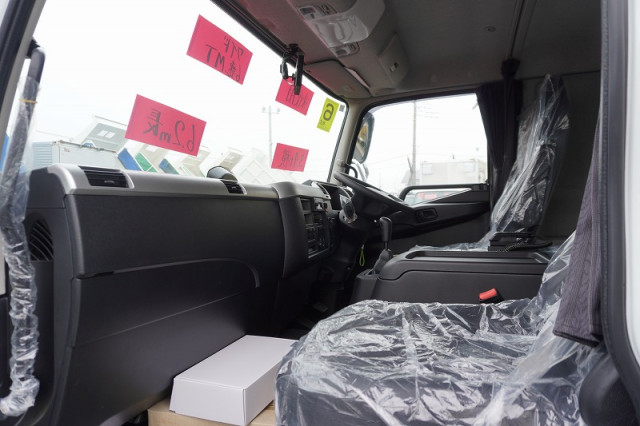 三菱ふそう ファイター 中型 平ボディ 2KG-FK65F(98649) 35枚目