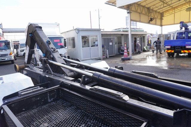 日野 レンジャー 中型 コンテナ専用車 2KG-FX2ABA(98650) 24枚目