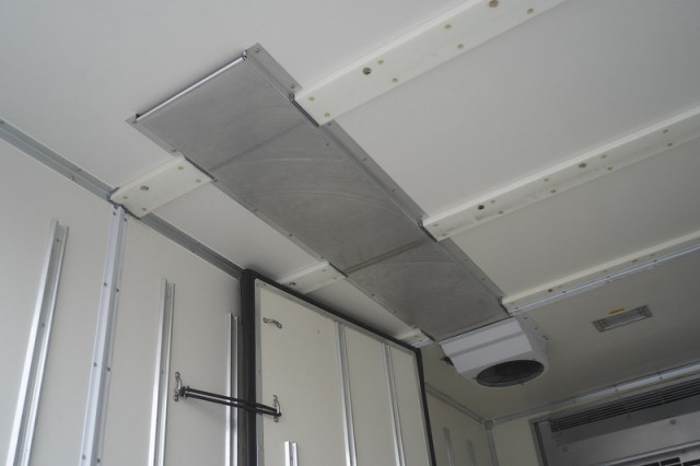 いすゞ エルフ 小型 冷蔵冷凍バン 2RG-NLR88AN(98651) 23枚目