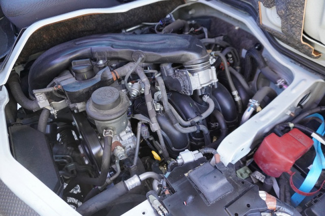 Toyota hiace Small Translation missing: en.item.body_keijou_enum.body_keijou_light_van CBF-TRH200V(98652) 14枚目