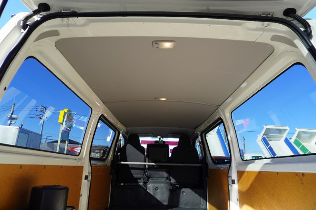 Toyota hiace Small Translation missing: en.item.body_keijou_enum.body_keijou_light_van CBF-TRH200V(98652) 17枚目