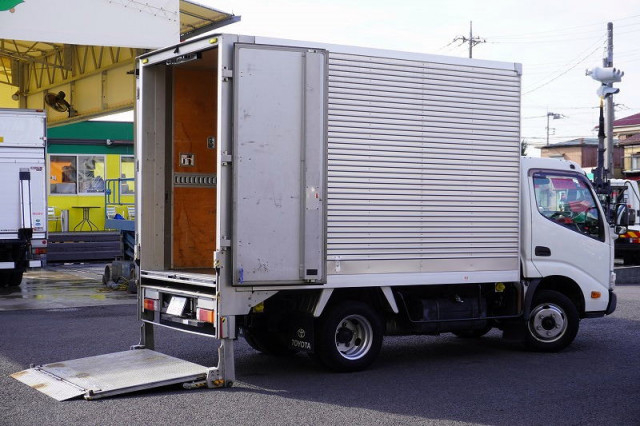 Toyota dyna Small Box body TPG-XZU605(98653) 9枚目