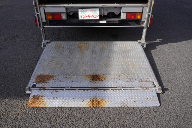 Toyota dyna Small Box body TPG-XZU605(98653) 26枚目