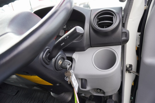 Toyota dyna Small Box body TPG-XZU605(98653) 39枚目