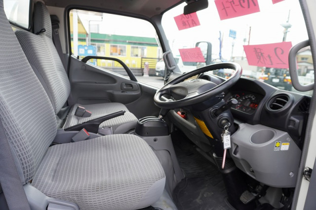 Toyota dyna Small Box body TPG-XZU605(98653) 42枚目