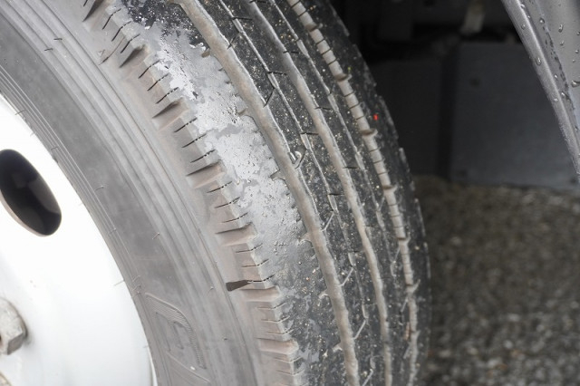 いすゞ エルフ 小型 バン TRG-NMR85AN(98656) 10枚目