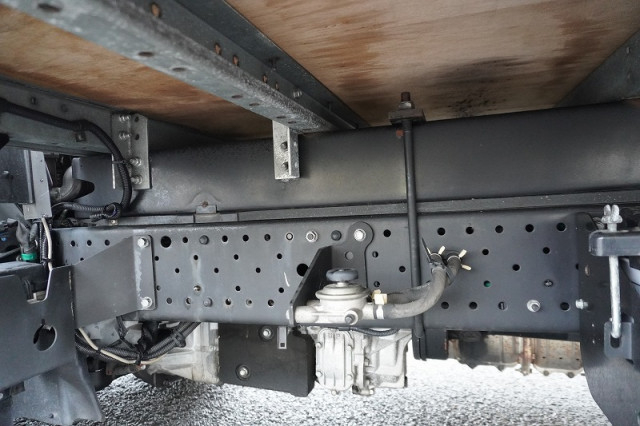 いすゞ エルフ 小型 バン TRG-NMR85AN(98656) 13枚目