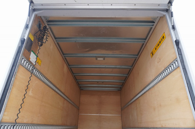 いすゞ エルフ 小型 バン TRG-NMR85AN(98656) 21枚目